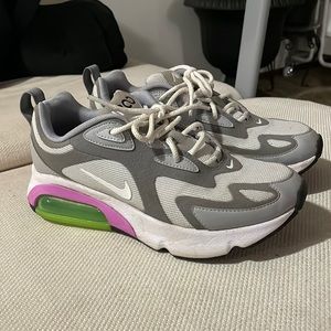 Womens Nike AirMax Size 7